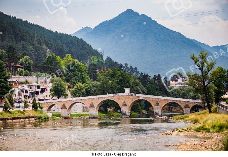 Stara Ćuprija u Konjicu preuzmite fotografiju Foto Baza