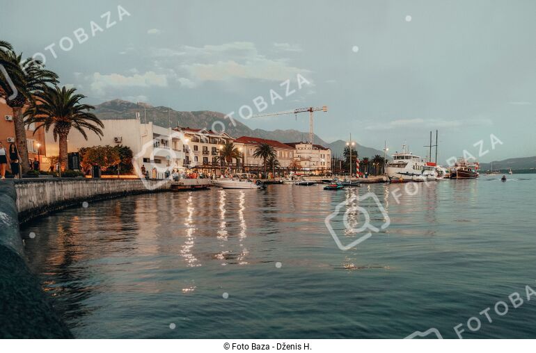 Tivat, Crna Gora - preuzmite fotografiju | Foto Baza