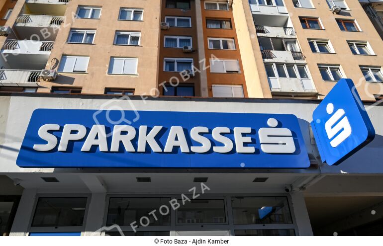 Logo Sparkasse banke. - preuzmite fotografiju | Foto Baza