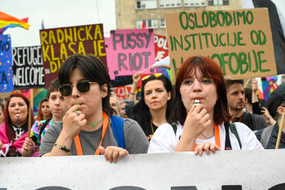 Sarajevo, Bosna i Hercegovina, 24. juni 2023.: Povorka ponosa. Borba za LGBTIQ prava i slobode. Protest.