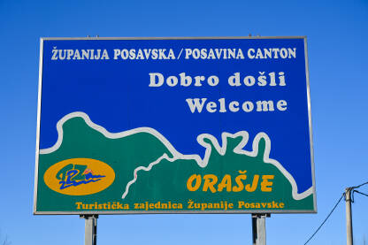 Posavski kanton. Tabla na ulazu u Posavski kanton nedaleko od Orašja.