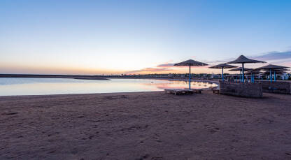 Plaža u jutro u Hurgadi.