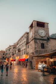 Posjeta jednom od najstarijih i najbolje očuvanih starih gradova na Jadranskom moru, gradu Kotoru.