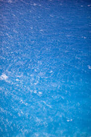 Plavo tirkizno more. Jonsko more, Lefkada, Grčka