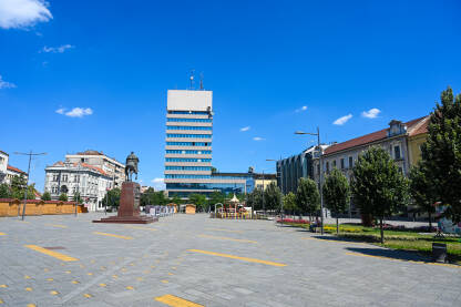 Zrenjanin, Banat, Vojvodina, Srbija: Glavni trg u centru grada.