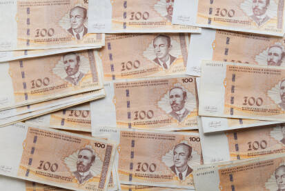 Konvertibilne marke od 100 KM Konvertibilne marke u apoenima od 100 KM