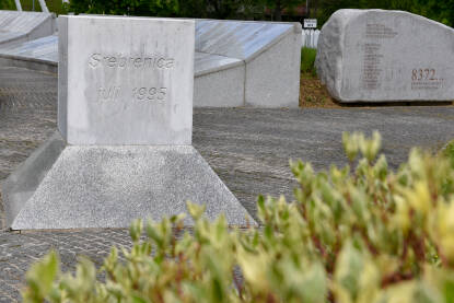 Spomen-obilježje Memorijalni centar Potočari - Srebrenica.