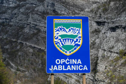 Jablanica. Općina Jablanica, tabla na oznakom.