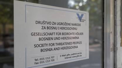 Tabla društva za ugrožene narode za Bosnu i Hercegovinu