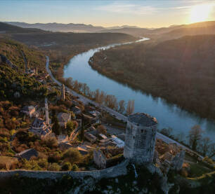 Zalazak sunca iznad Pocitelja,BiH