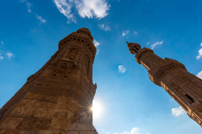tornjevi Bab Zuvelia u Kairu.