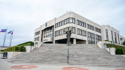 Bratislava, Slovačka: zgrada Nacionalnog parlamenta Slovačke.