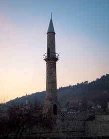 Travnička tvrđava, ili Stari grad u Travniku je jedan je od najljepših i najočuvanijih utvrđenih objekata srednjovjekovne Bosne i Hercegovine