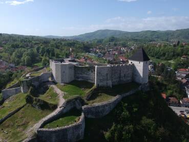 Tvrđava Tešanj - stari grad - pogled iz zraka