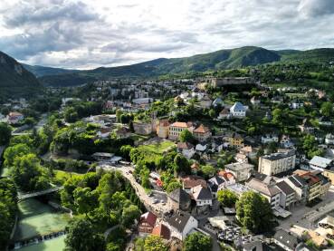 Pogled na Jajce iz malo drugačijeg ugla nego smo navikli gledati.