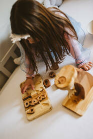 Ručno izrađene drvene didaktičke igračke za djecu