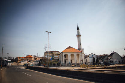 Savska - Atik džamija u Brčkom