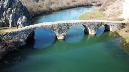 Ovčiji most na rijeci Zalomka, Nevesinje.