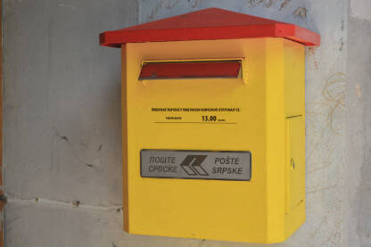 Poštansko sanduče Pošta Srpske, način kako možete poslati pismo.