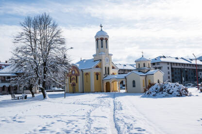 Pravoslavna crkva Uspenja Presvete Bogorodice na Palama je izgrađena 1909. godine i predstavlja najstariji pravoslavni vjerski objekat na području opštine Pale.