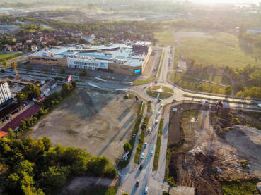 Pogled na trzni centar Delta iz vazduha.