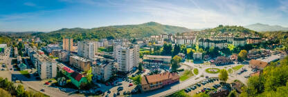 Banovići Grad Panorama Ljeto Saobraćaj