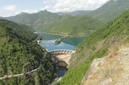 Brana, Hidroelektrana Jablanica. Jablaničko jezero.