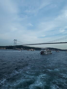 Turska, Istanbul, vožnja Bosforom.