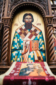 Ikona Svetog Save na drvenom ikonostasu manastira Liplje kod Teslića.