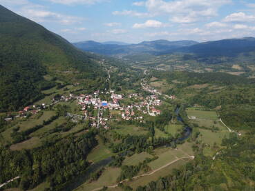 Sjedište opštine Ribnik, panoramski snimak