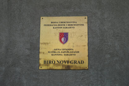 Tabla javne ustanove sluzbe za zapošljavanje kantona Sarajevo u općini Novi Grad.