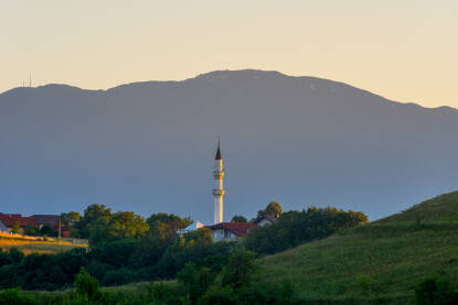 Džamija u selu Brekovica kod Bihaća