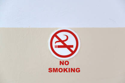 Znak zabranjeno pušenje