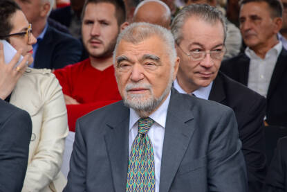 Stjepan Mesić, političar i bivši predsjednik Republike Hrvatske.