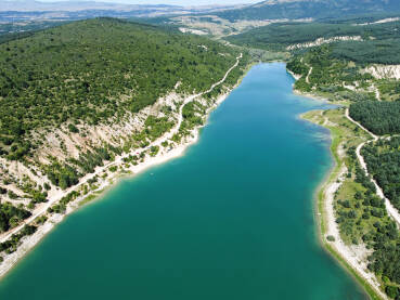 Jezero Mandek, Livno, BiH. Vještačko jezero nedaleko od Livna.