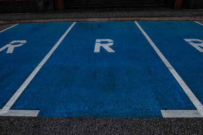 Rezervisano parking mesto za potrebe državnih organa,javnih službi i drugih pravnih lica