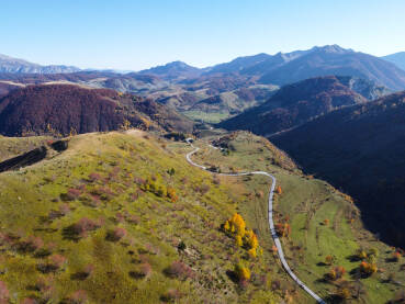 Jesen u planini, snimak dronom. Bjelašnica i Visočica.