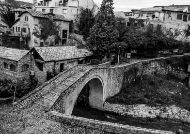 Most Kriva cuprija u Mostaru,stariji je od starog mosta