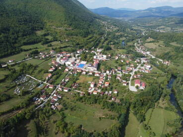 Sjedište opštine Ribnik, panoramski snimak