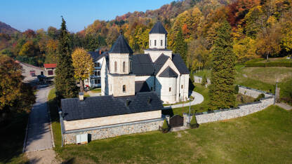 Manastir Mostanica kod Kozarske Dubice