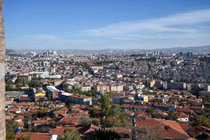 Ankara, Turska: Zgrade i kuće u središtu grada. Panoramski pogled na glavni grad Republike Turske.