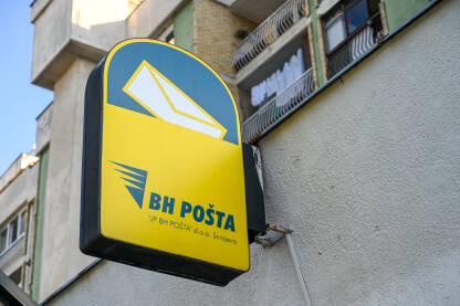 BH Pošta, logo na pošti. Simbol BH pošte.