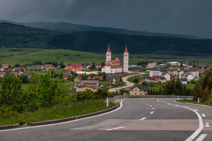 Livno  je grad u jugozapadnom dijelu Bosne i Hercegovine.