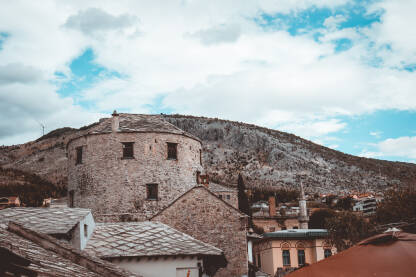 Mostar, stare gradjevine i stari grad