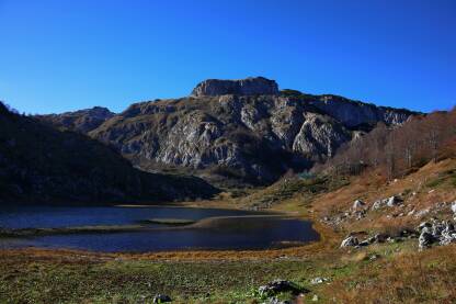 Veliko jezero na Treskavici.