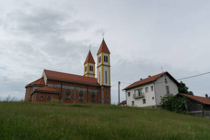 Crkva Svetog Ante na Topuzu, selo Velika Bukovica kod Dervente