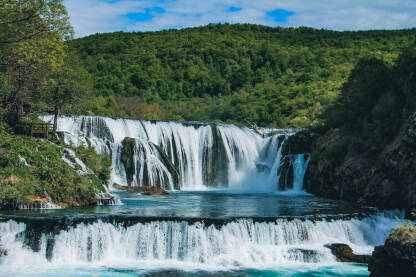 Vodopad Štrbački buk na rijeci Uni. Nacionalni park Una, Bihać. Bosna i Hercegovina.