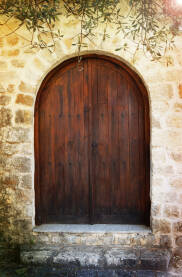 Stara ulazna  drvena vrata osmanski period.
