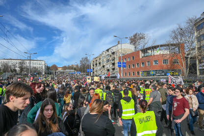 Studenti blokiraju ulice u Beogradu Studentski protesti u Srbiji. Studenti blokiraju Autokomandu u Beogradu 27.01.2025.