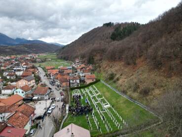 Dan nezavisnosti Bosne i Hercegovine na Centralnom šehidskom mezarju u Gornjem Vakufu-Uskoplju
